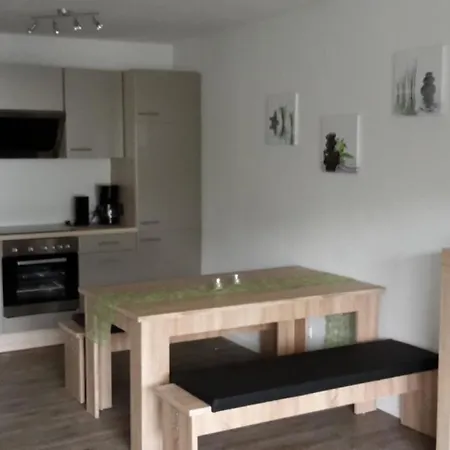 Kinderfreundliche In Niedersfeld Mit Terrasse 아파트 빈터베르크