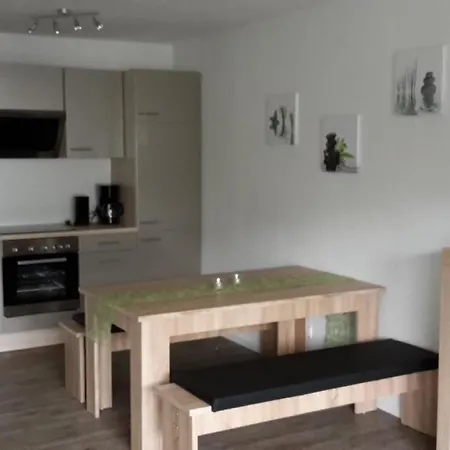 Kinderfreundliche In Niedersfeld Mit Terrasse 빈터베르크